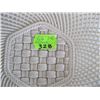 Image 2 : BELLEEK BASKET PLATE