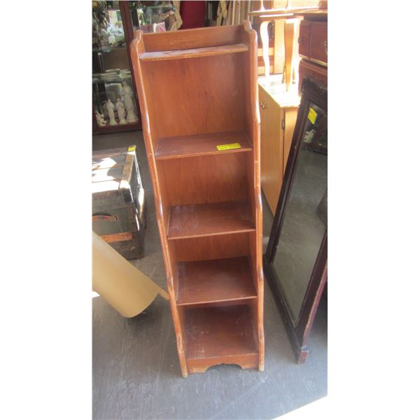 SM WOODEN SHELF UNIT