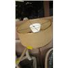 Image 2 : ANTIQUE FLOOR LAMP