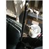 Image 2 : FLOOR LAMP