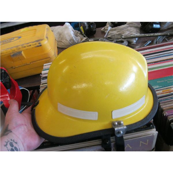 YELLOW FIREMAN'S HELMET