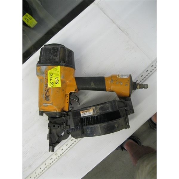 BOSTICH COIL NAILER