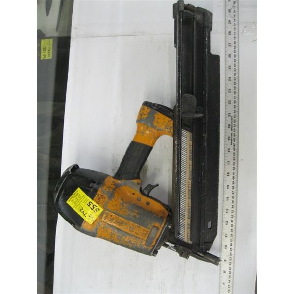 BOSTICH AIR NAILER