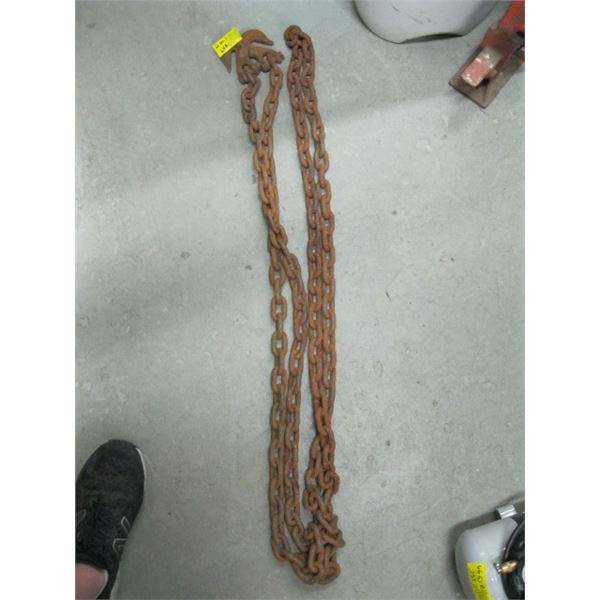 APPROX. 16' DOUBLEHOOK CHAIN