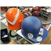 Image 3 : BIN W/MISC. REFLECTIVE VESTS, KNEEPADS, HELMET, ETC.