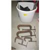 Image 1 : BIN OF MISC. LG C CLAMPS, ETC.