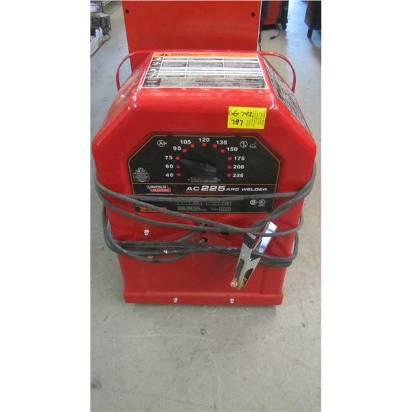 LINCOLN 225AMP ARC WELDER