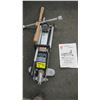 Image 1 : 4000LB HYDRAULIC JACK W/STAR WHEEL WRENCH