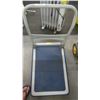 Image 2 : 4 WHEEL CART W/FOLDING HANDLE