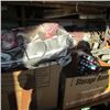 Image 1 : 2 BOXES OF MISC. KNITTING SUPPLIES, ETC.