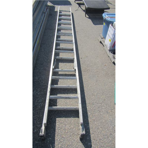 24' ALUMINUM EXTENSION LADDER