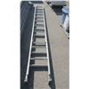 Image 1 : 24' ALUMINUM EXTENSION LADDER