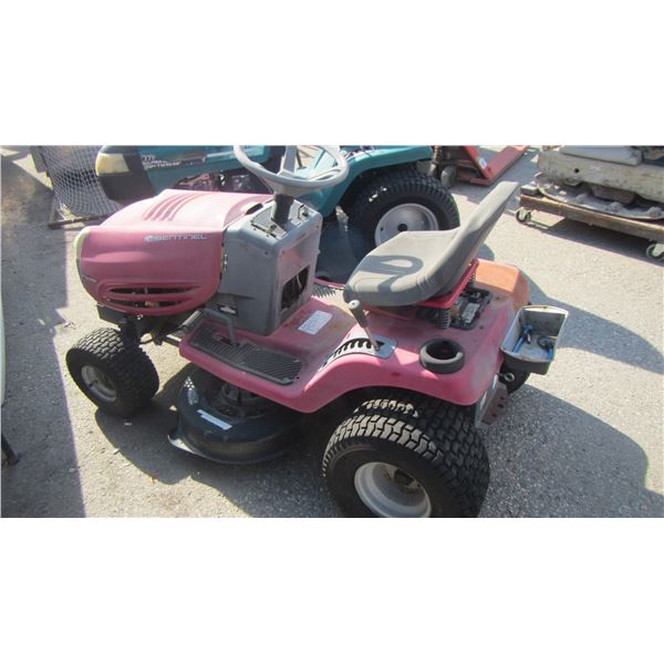 SENTINEL GARDEN TRACTOR W/BRIGGS & STRATTON ENGINE, CONDITION UNKOWN, SELLING AS IS