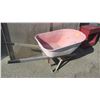 Image 1 : WHEELBARROW