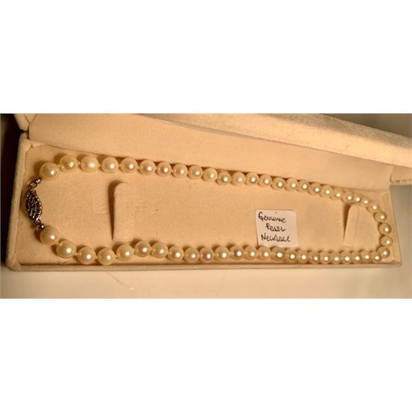 GENUINE PEARL NECKLACE