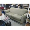 Image 1 : GREEN PATTERN SOFA