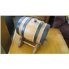 Image 2 : WOODEN BARREL DISPENSER