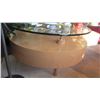 Image 3 : KIDNEY SHAPED GLASS TOP COFFEE TABLE WITH 2 MATCHING ROUND END TABLES
