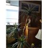 Image 3 : LARGE ARTIFICIAL PLANT
