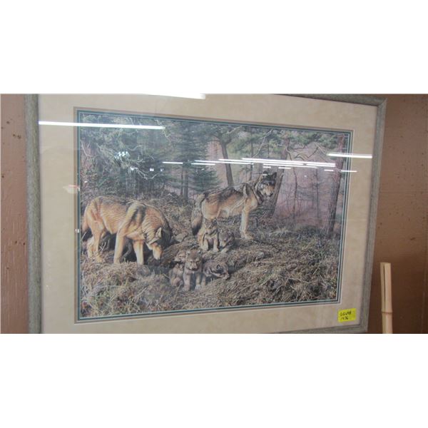 LARGE FRAMED PRINT OF THE WOLVES