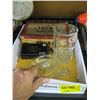 Image 1 : MISC TRANSISTOR RADIO, ROOT BEER MUG, CIGAR BOX ETC
