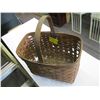 Image 1 : WOVEN BASKET