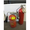 Image 1 : 2 FIRE EXTINGUISHERS