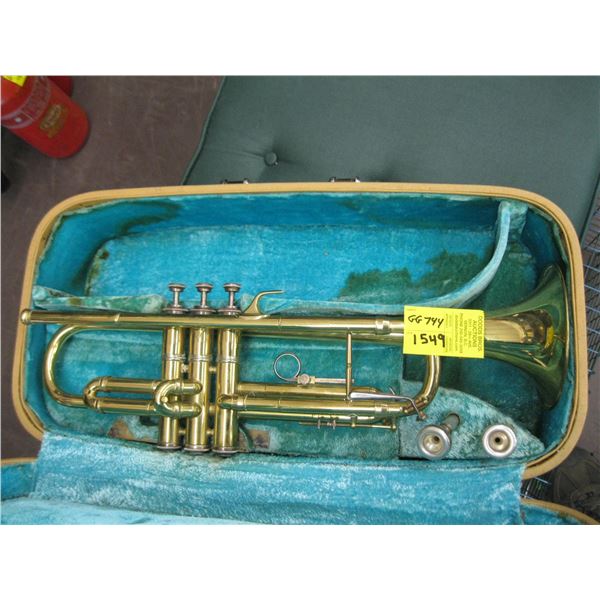 TRUMPET IN CASE