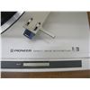 Image 2 : PIONEER DIRECT DRIVE TURNTABLE MODEL PL-200