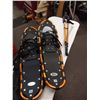 Image 1 : PR OF BIG FOOT SNOWSHOES