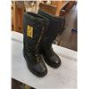 Image 1 : PR OF SIZE 7 SORREL WINTER BOOTS