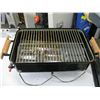 Image 2 : WEBBER TABLE PROPANE CAMP STOVE