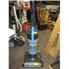 Image 1 : BISSEL UPRIGHT VACUUM