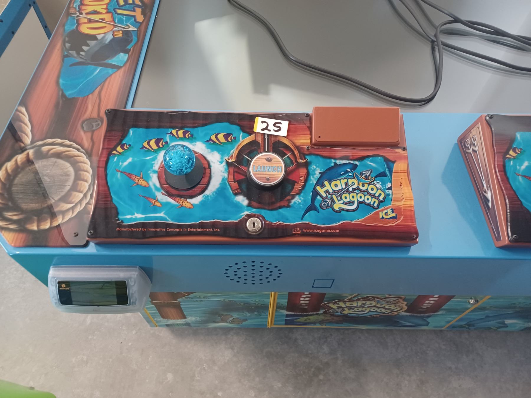 HARPOON LAGOON 4 PLAYER ARCADE GAME MACHINE.