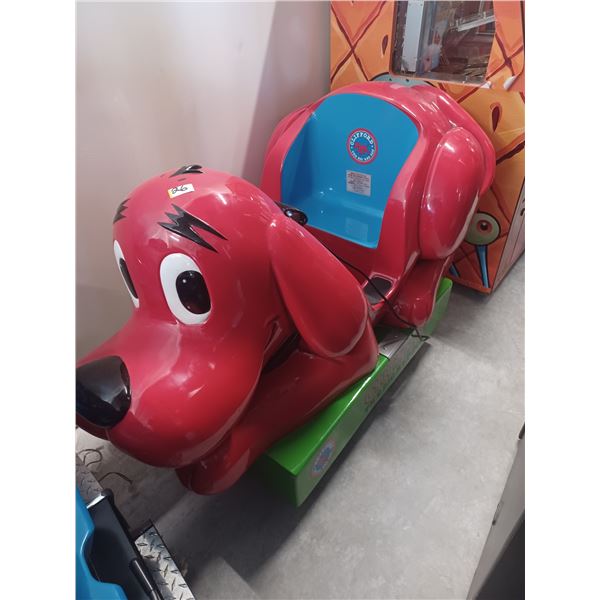 CLIFFORD the BIG RED DOG - KIDDIE RIDE-