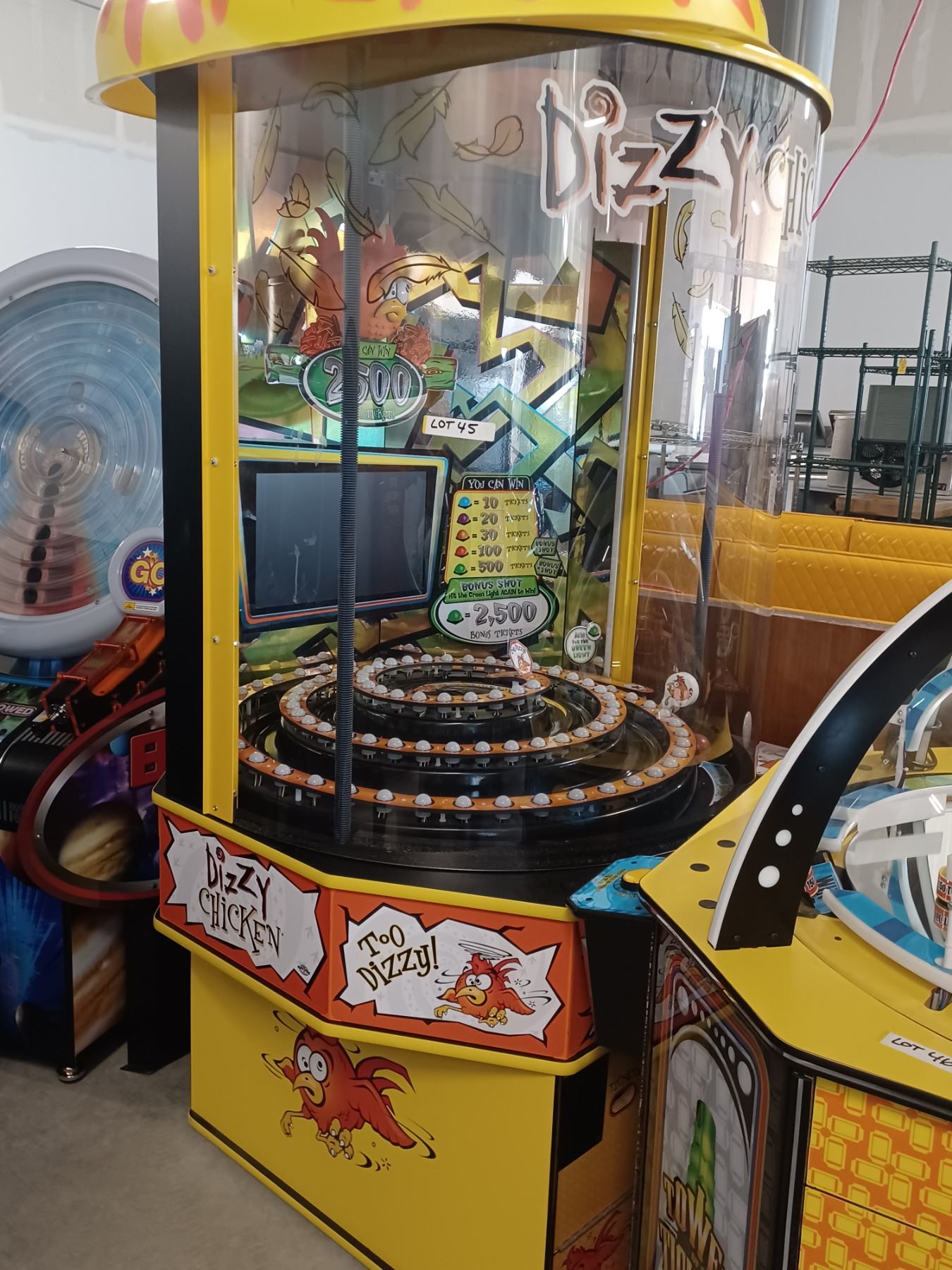 DIZZY CHICKEN ARCADE GAME MACHINE (MODEL AAGMDC110V; S/N 1188)