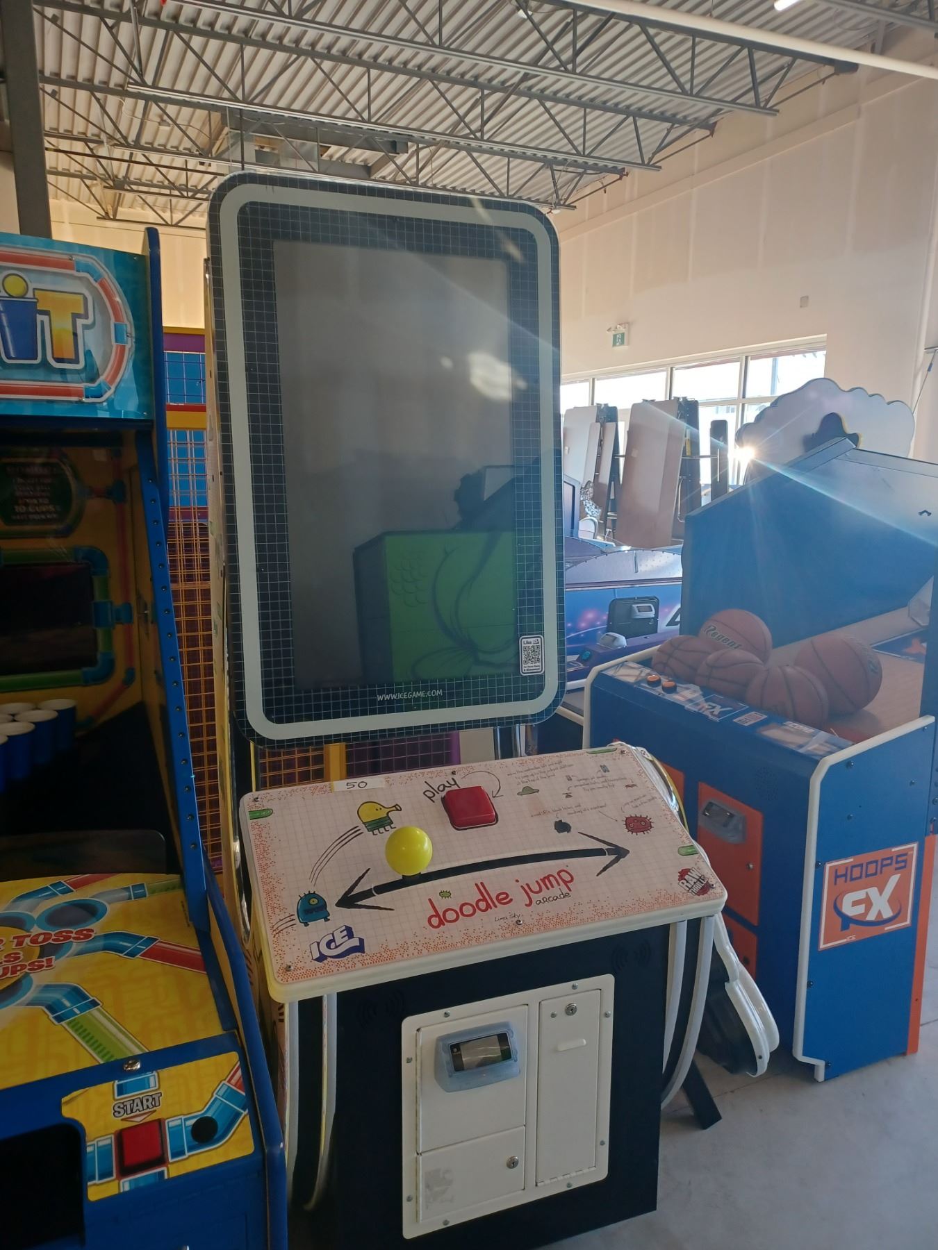 Jump Rope Arcade Machine DOODLE JUMP - ARCADE GAME MACHINE (MODEL: DJ1100X; S/N: DJC15 #2142)
