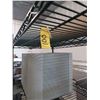 Image 1 : LARGE GREEN WIRE 5-SHELF SHELVING UNIT.(21"W x 36"L x 72"H)