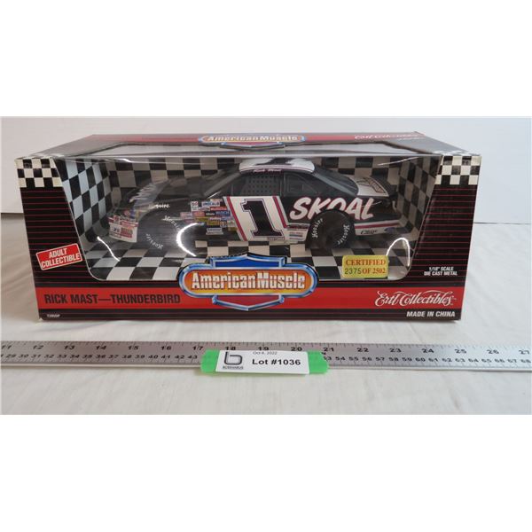 Rick Mast Thunderbird 1:18 Scale