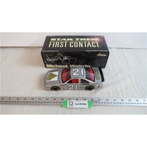 Star Trek First Contact 1:24 scale