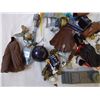 Image 2 : Lot of assorted Star Wars Accessories