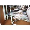 Image 3 : Box of Hangers + Toilet Brush