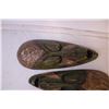 Image 2 : (2) Wall Hanging Masks (Made in Indonesia)