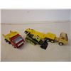 Image 3 : (4) Tonka toys, Dump truck< truck and trailer with grader
