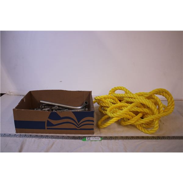 35 ft New Rope, Clevis Hooks, Hitch Pins, Misc