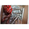 Image 4 : 35 ft New Rope, Clevis Hooks, Hitch Pins, Misc