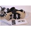 Image 4 : Pair of Knee Braces w/ Pads and Instructions