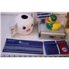 Image 2 : (11) Assorted Items (Including Pencil Cases, and Toys)