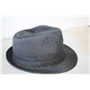 Image 6 : (5) Dress Hats