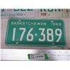 Image 2 : (5) Sask license plates